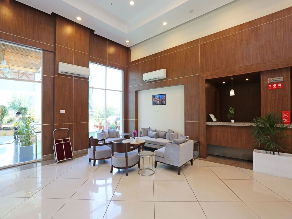 Capital O 13727 Hotel Aarogyam Suites — Roorkee — photo 2