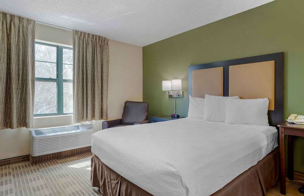 Extended Stay America Suites Houston I10 West CityCentre - photo 10