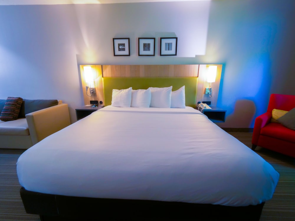 Country Inn & Suites by Radisson Burlington NC - photo 6