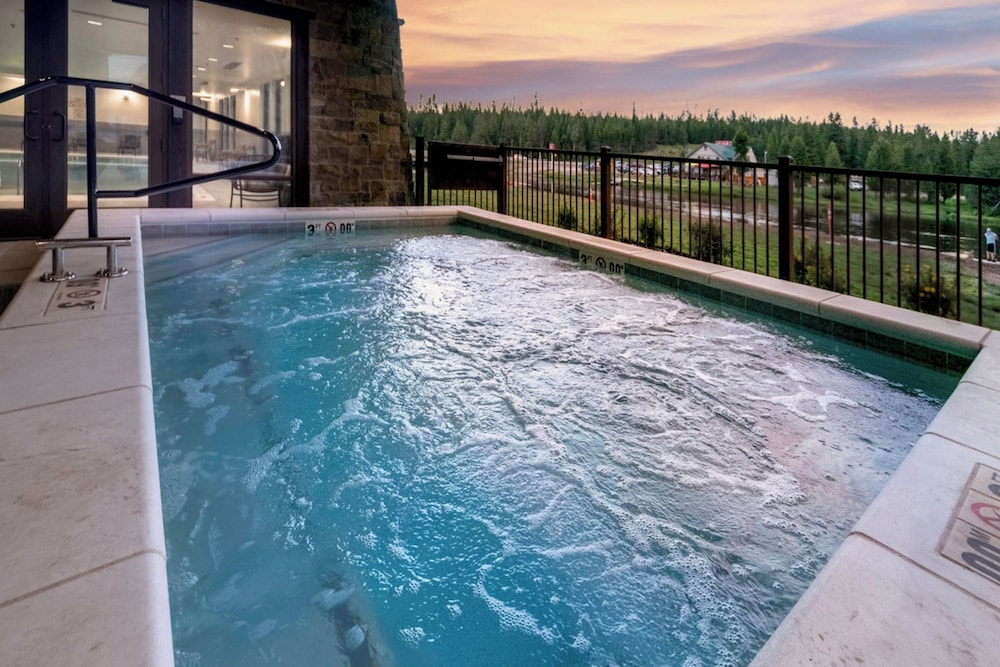 SpringHill Suites by Marriott Island Park Yellowstone - photo 30