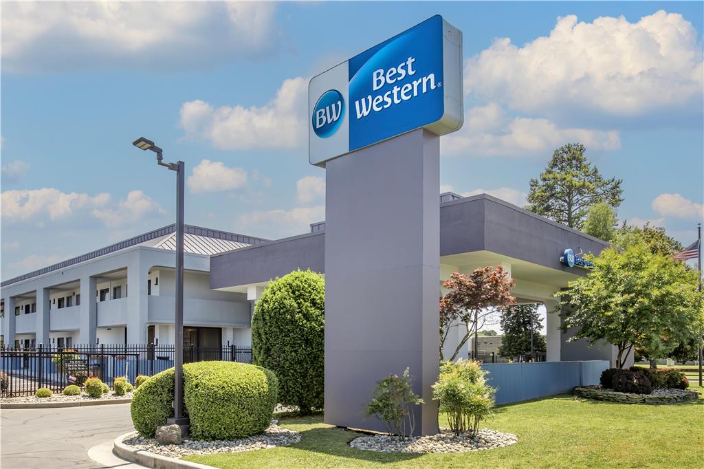Best Western Salisbury Plaza - photo 11