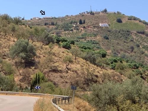 Casa Anhelando Andalucia Een villa prachtig op een heuveltop met magnifiek uitzicht nabij dorp en strand — 4-Star Luxury Hotel in Iznate, Spain