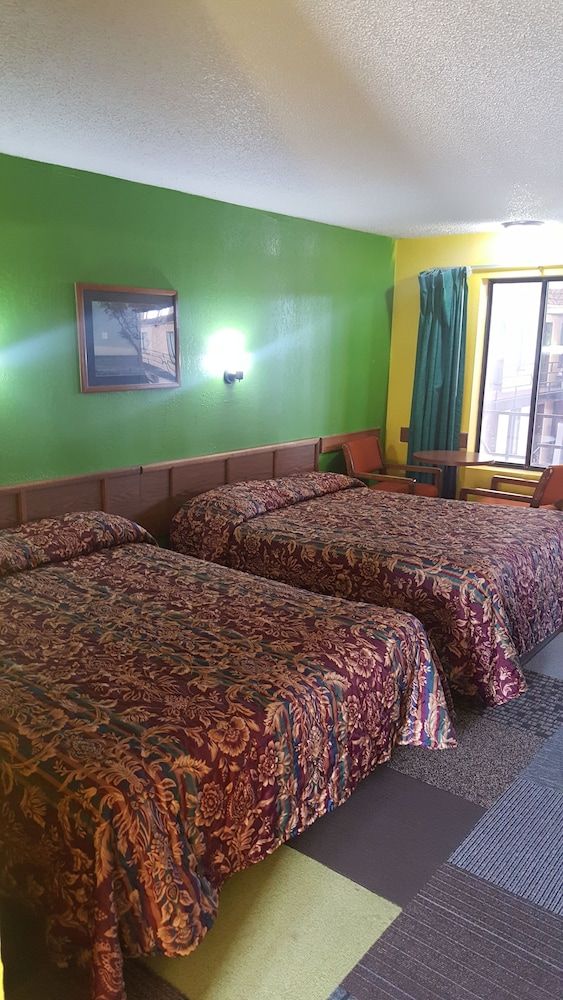 The Derrick Inn - photo 14