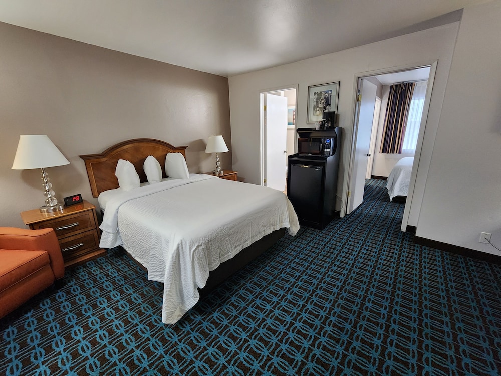 Ramada Bayside Inn & Suites Eureka - photo 3