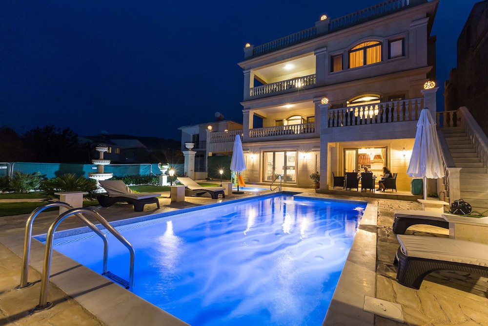 Imagine Renting Your Own 5 Star Private Cyprus Villa on the Beach Paphos Villa 1410