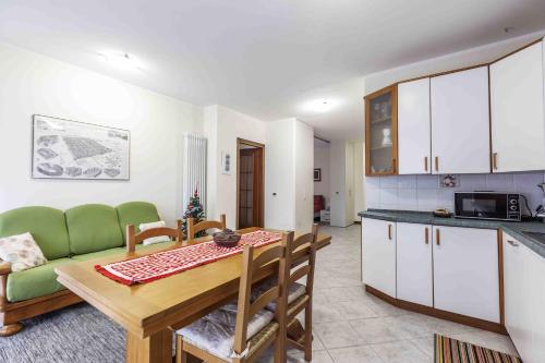 Casa Alpina Appartamento Aosta — 4-Star Luxury Hotel in Aosta, Italy