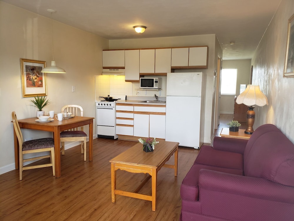 Affordable Suites Statesville - photo 9
