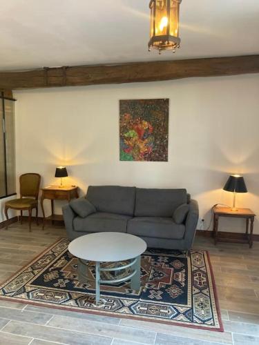 Charmant Studio Terrasse 25min Aeroport CDG — hotel in Saint-Brice-Sous-Foret