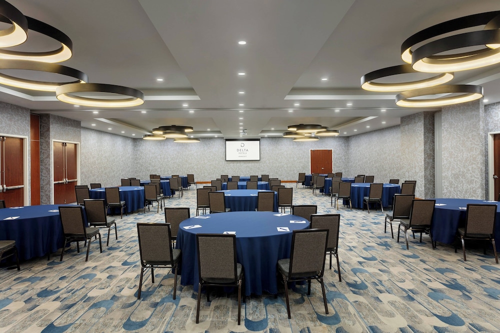 Delta Hotels by Marriott Indianapolis Airport - photo 32