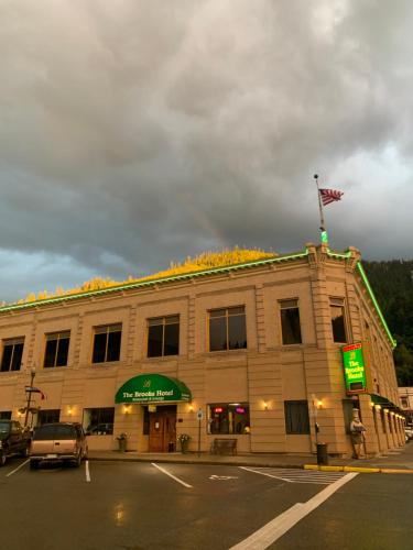 The Brooks Hotel - photo 5