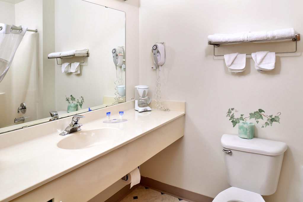 Americas Best Value Inn & Suites Spring Valley - photo 21