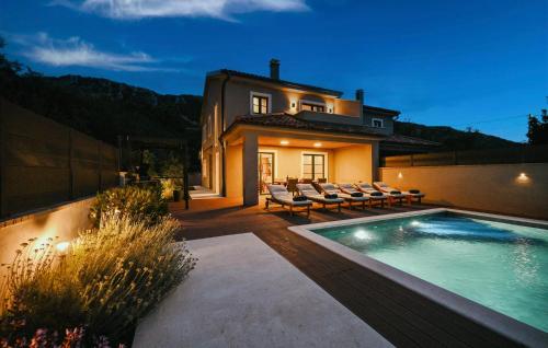 Villa George — 4-Star Luxury Hotel in Bribir, Croatia