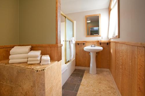 Agate Beach Motel - photo 19