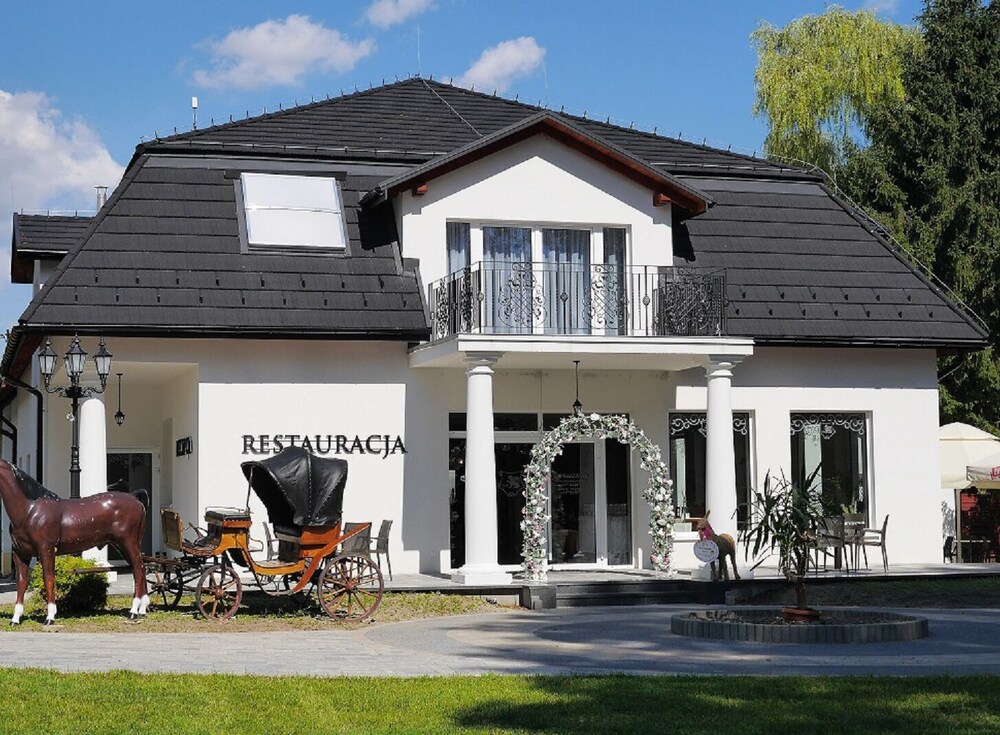 Dwór Wapowce in Przemysl, Poland