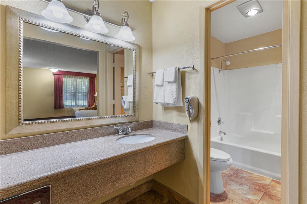 Best Western Pine Springs Inn - photo 11