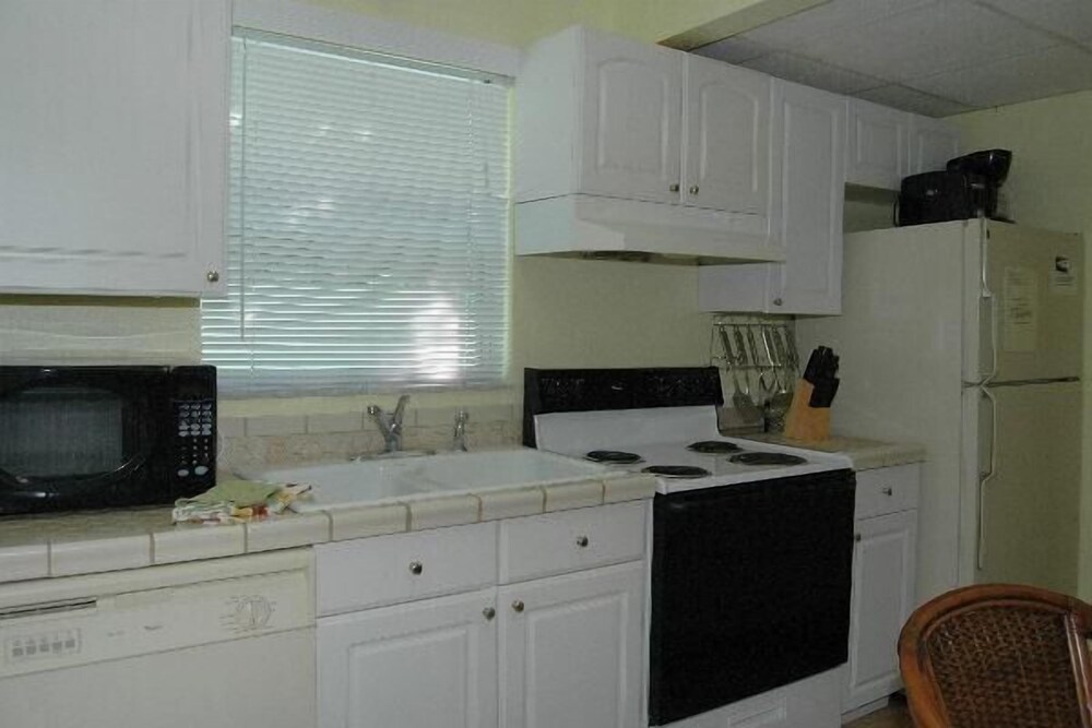 Seagrass Flats Unit 1 - photo 13
