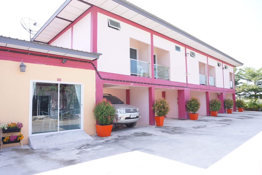 Porjai Resort Uthai Thani — Uthai Thani