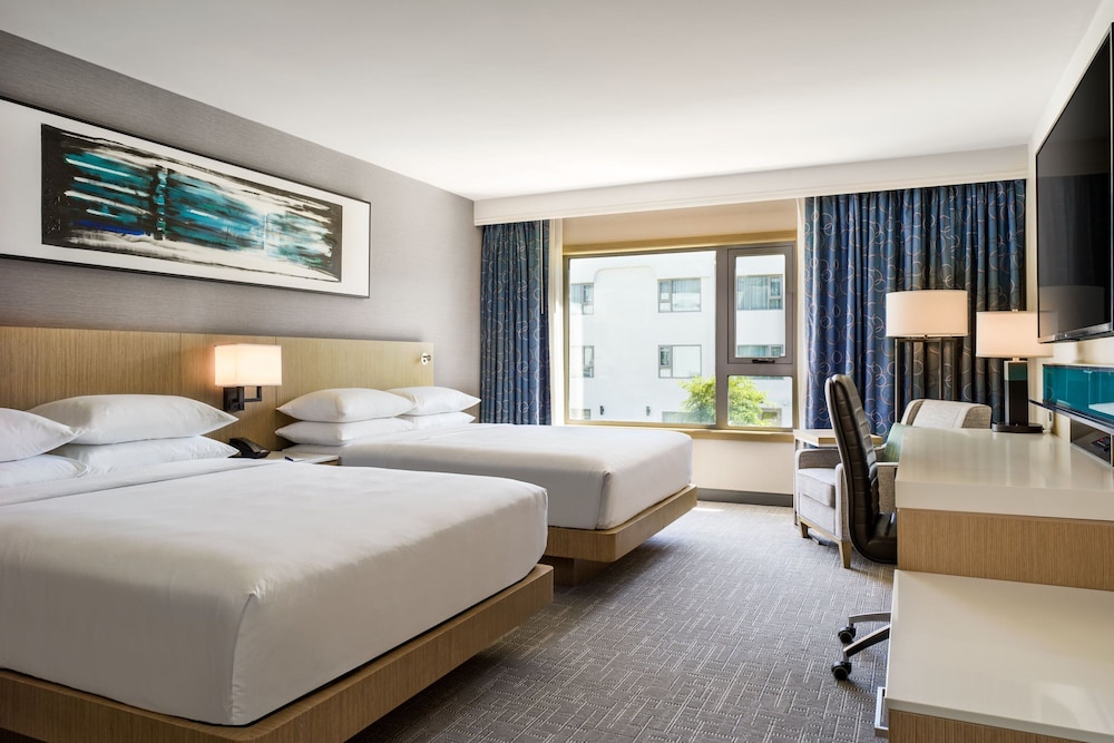 Delta Hotels Ontario Airport - photo 7
