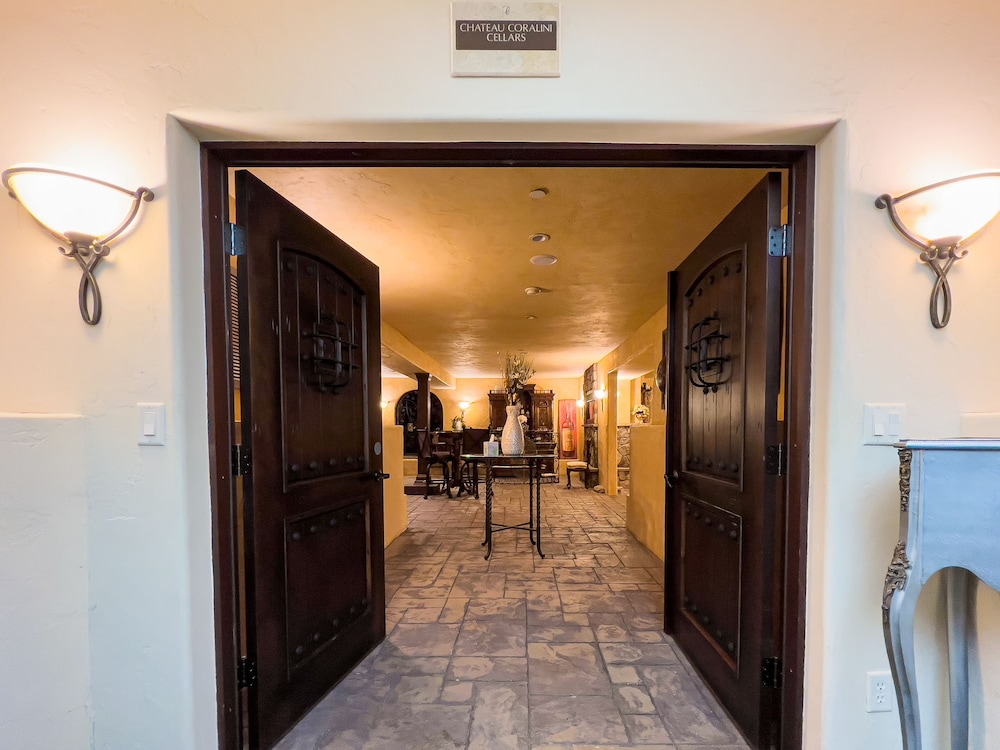 Chateau Coralini - photo 69