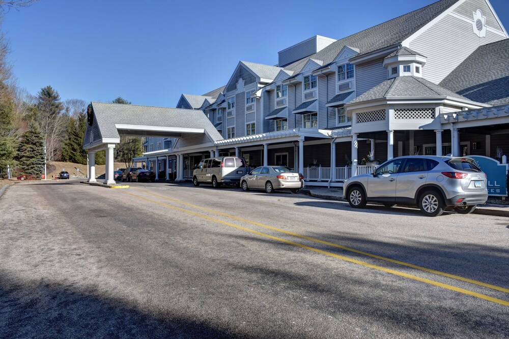 Two Trees Inn - carbon neutral hotel in Ledyard