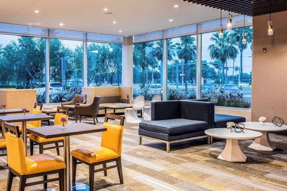 Cambria Hotel McAllen Convention Center - photo 45