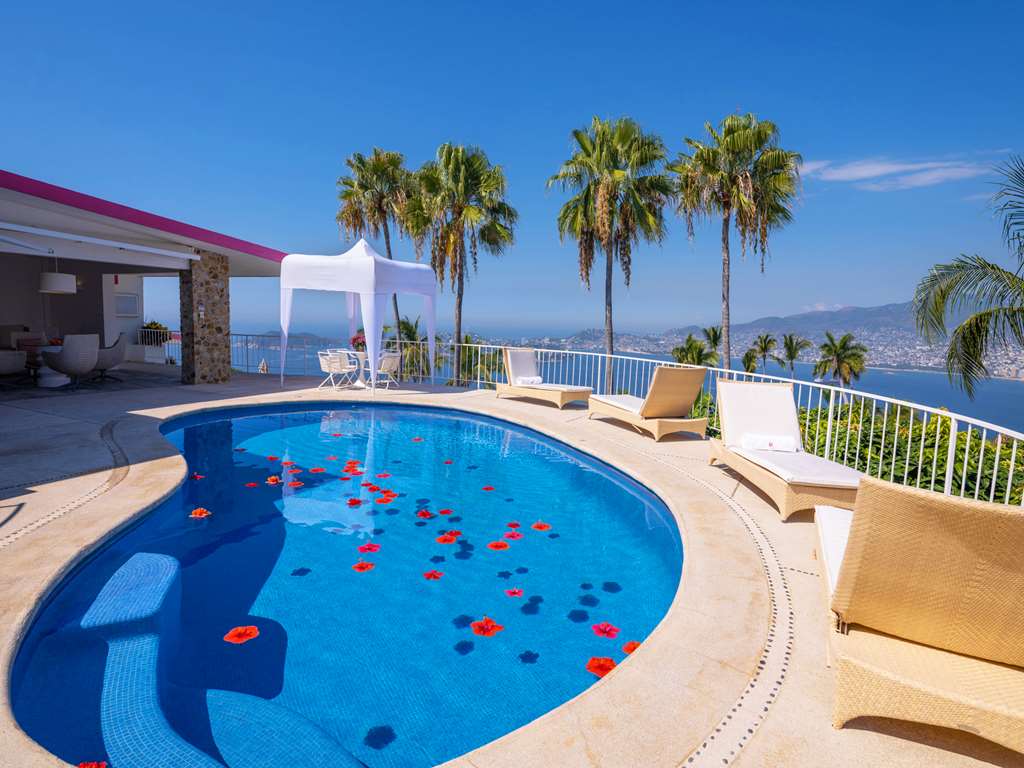 Las Brisas Acapulco Encantada Master Suite