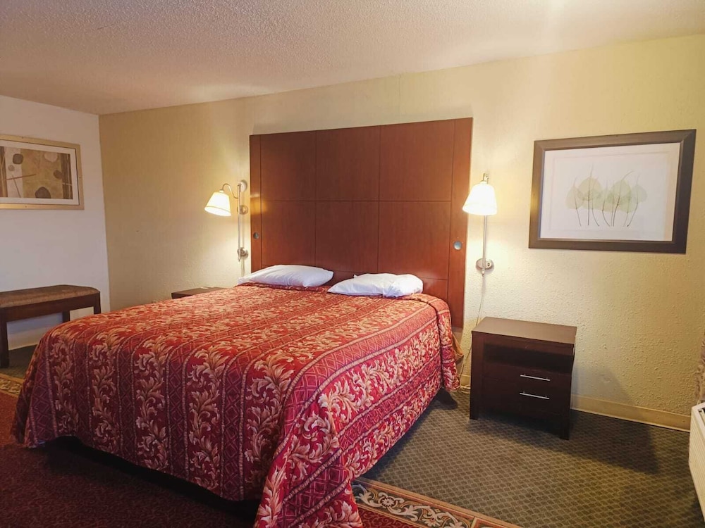 Grumpys Motor Inn Flatonia - photo 10