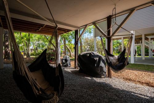 Beaching & Griping by Oak Island Accommodations - photo 19