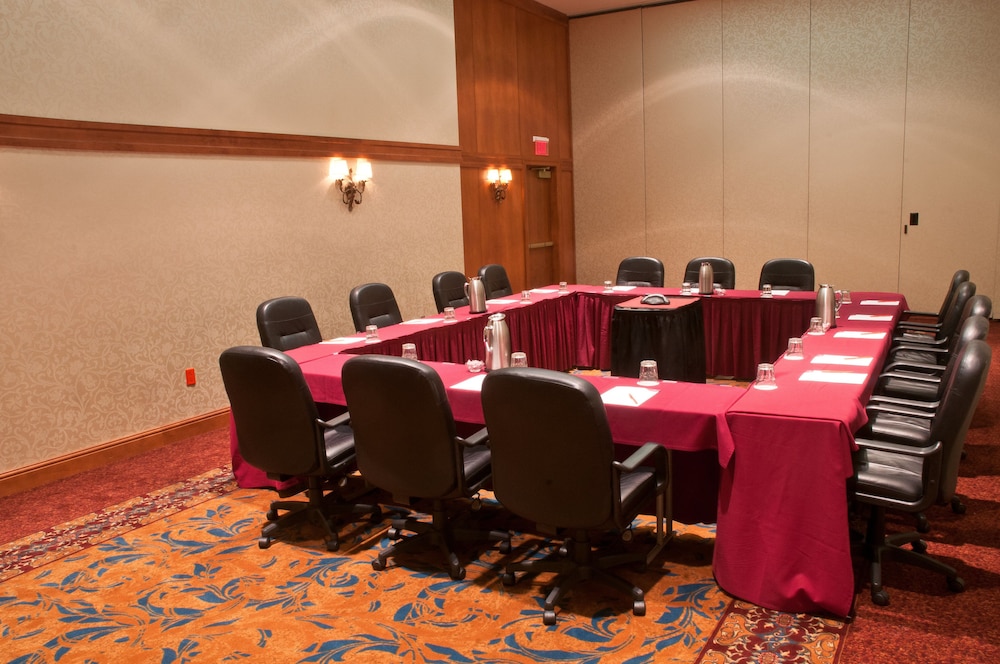 Crowne Plaza: Philadelphia King of Prussia by IHG - photo 45