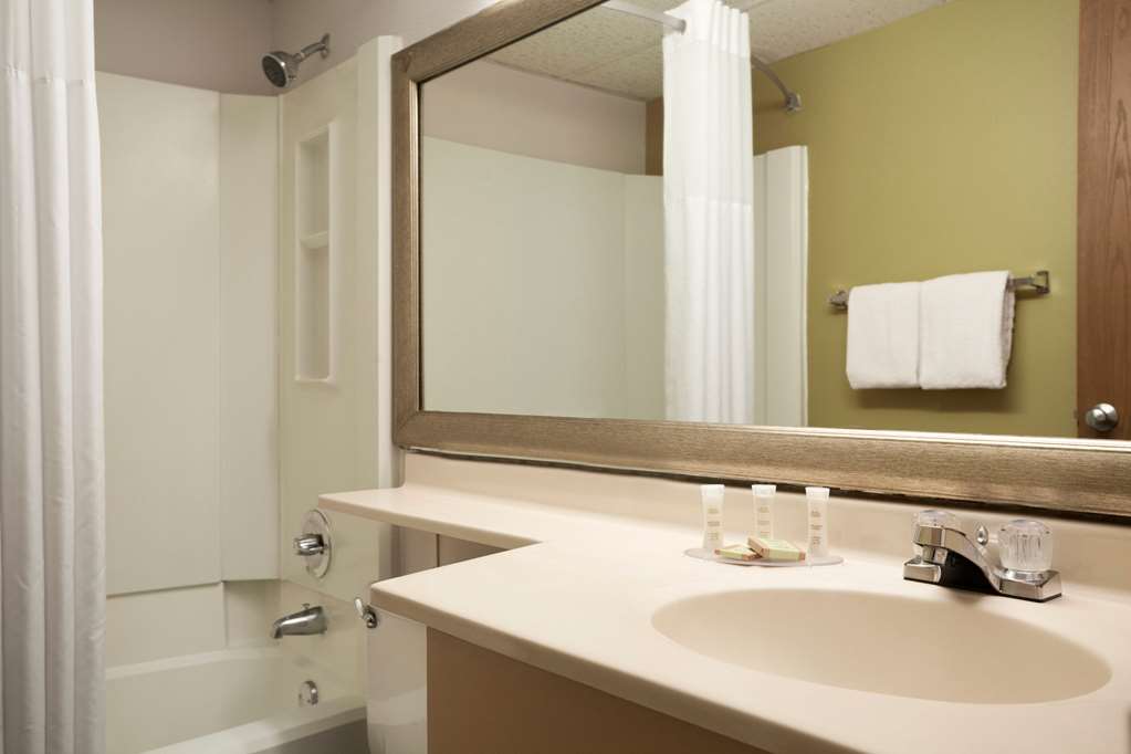 Super 8 by Wyndham Westminster Denver North - photo 10