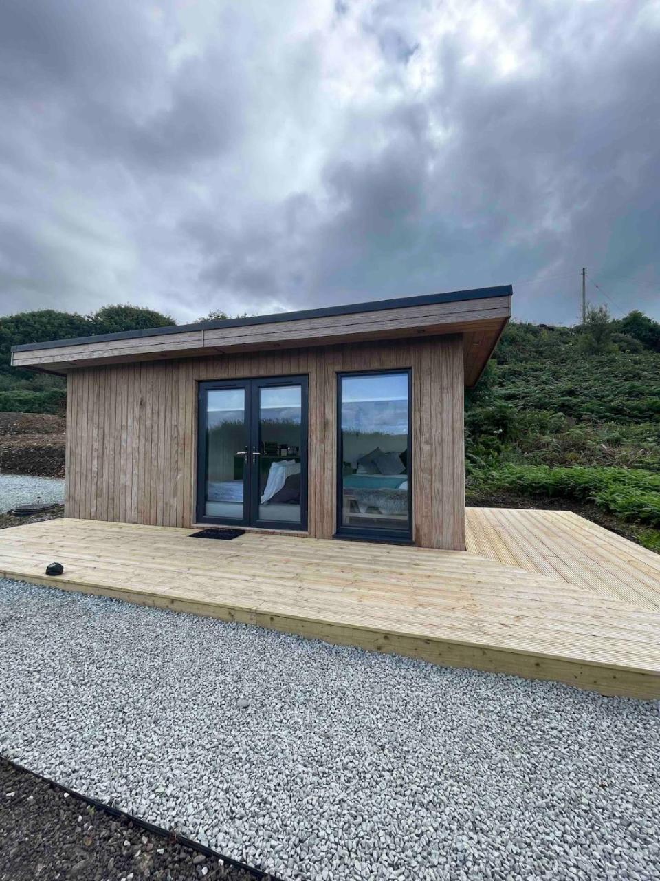 Stravaig Skye — Unknown City — photo 3