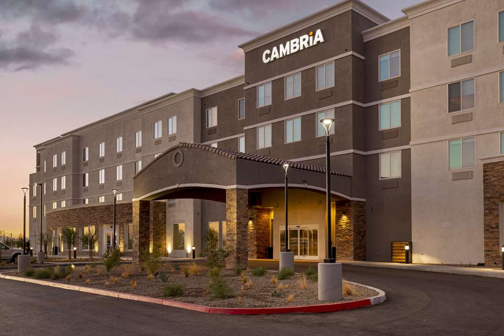 Cambria Hotel El Centro Imperial - photo 6
