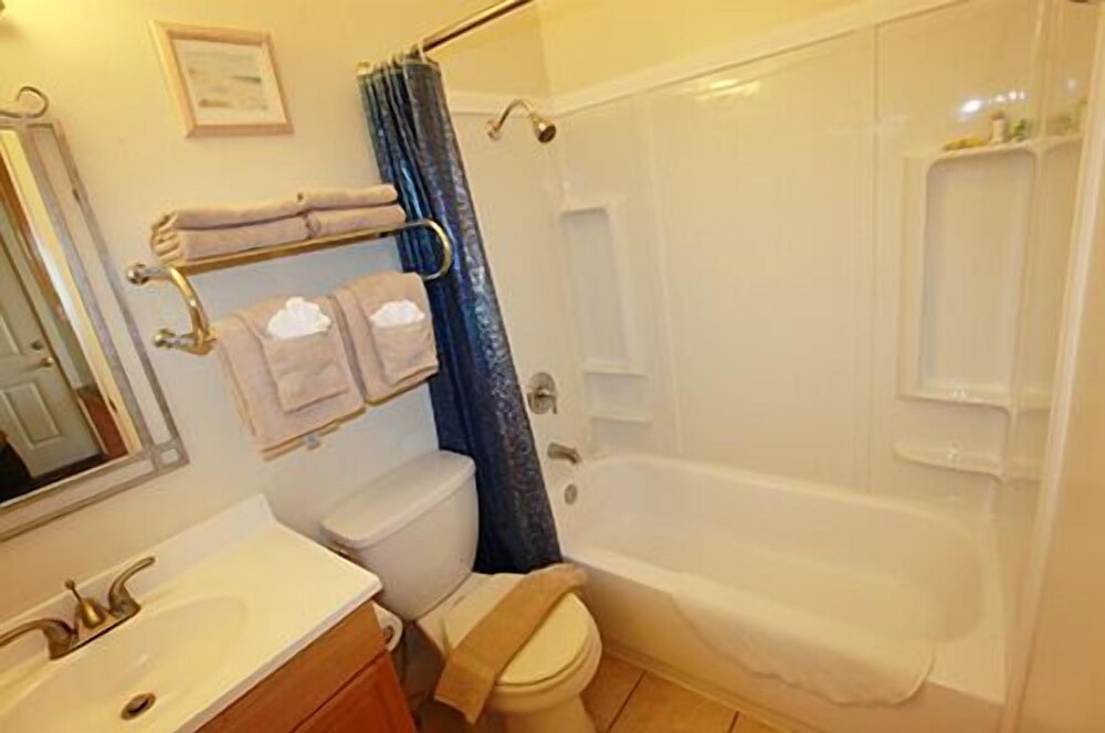 Beachwood Condos & Resort - photo 73