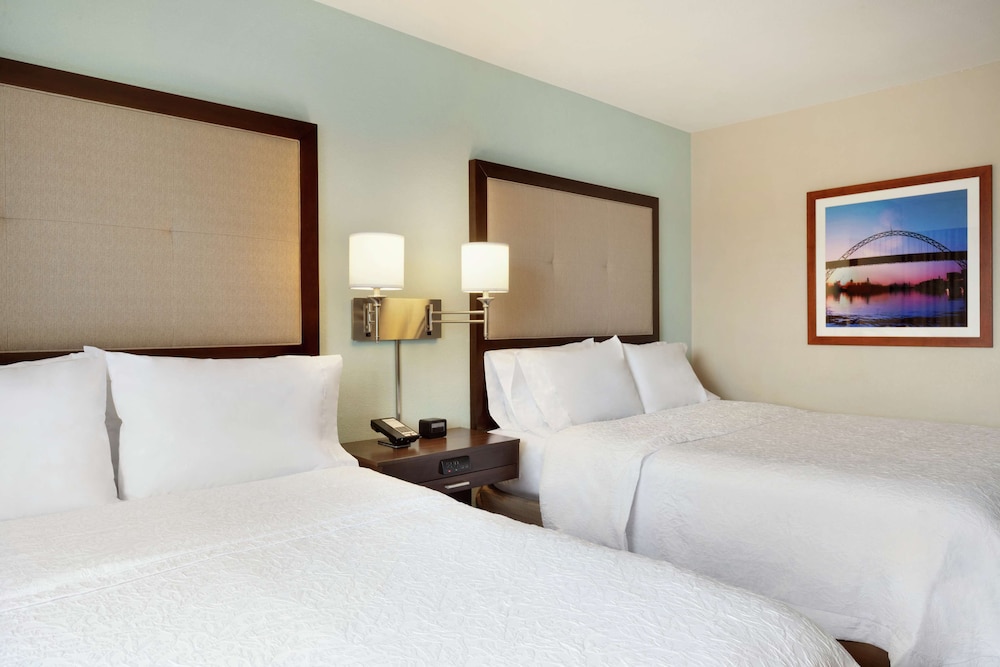 Hampton Inn Clackamas - photo 7