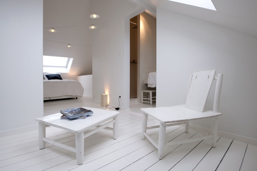 La Maison Haute Guest House — 4-Star Luxury Hotel in Brussels, Belgium