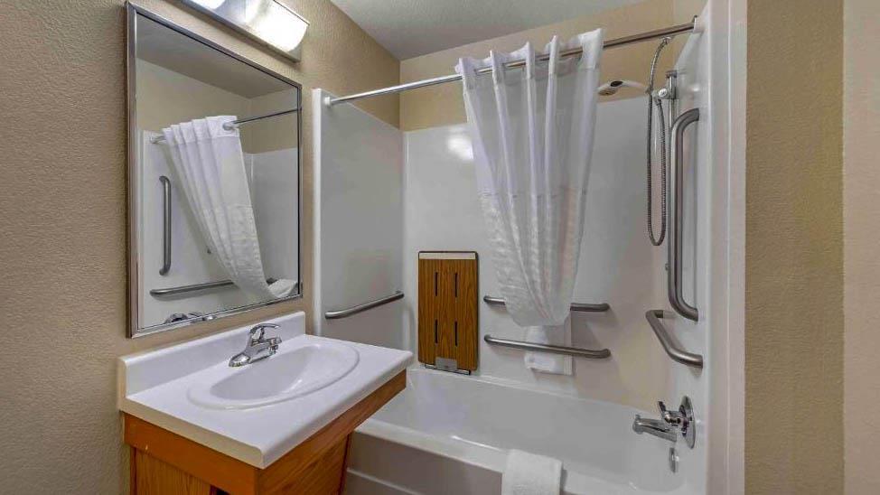 Studio 6 Extended Stay Bossier City LA Shreveport - photo 17