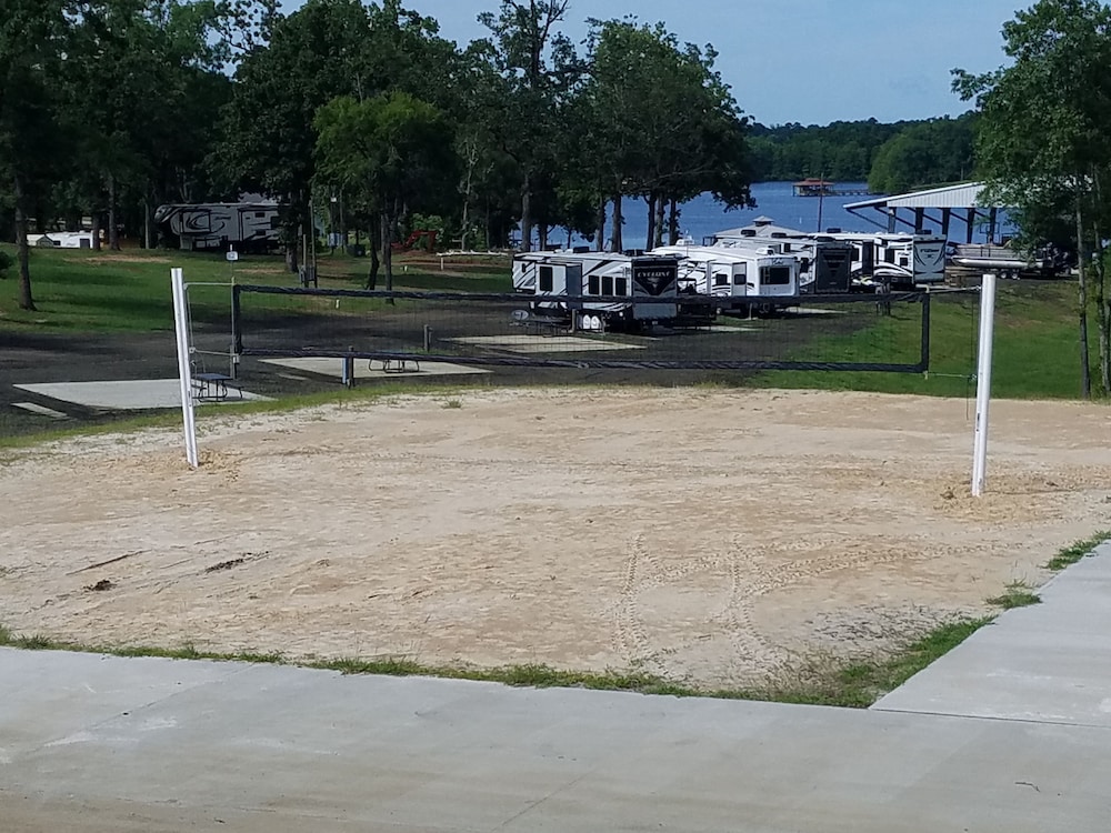 Toledo Bend RV Resort and Cabins - photo 15