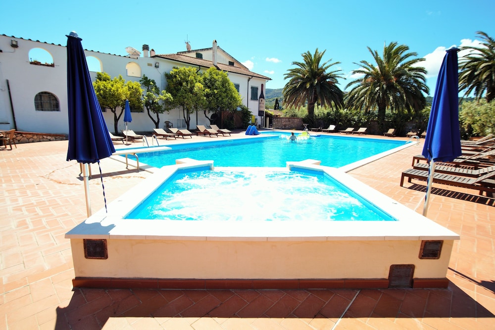 Azienda Agricola Sapereta in Porto Azzurro, Italy