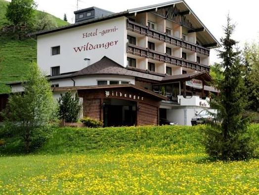 Garni Hotel Wildanger — Zoeblen