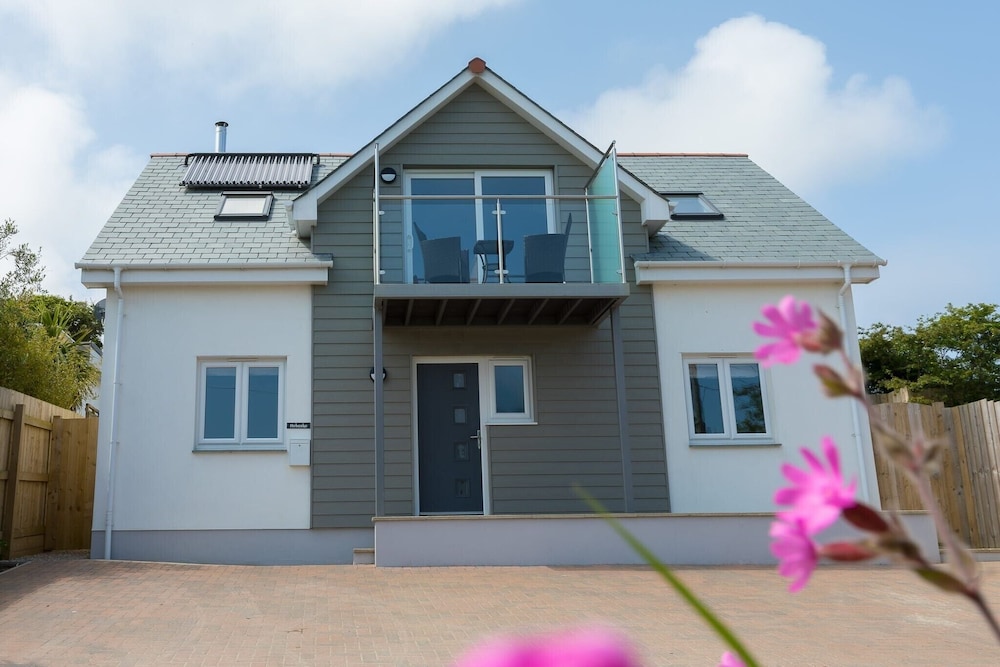 Hebaska in St Ives, United Kingdom