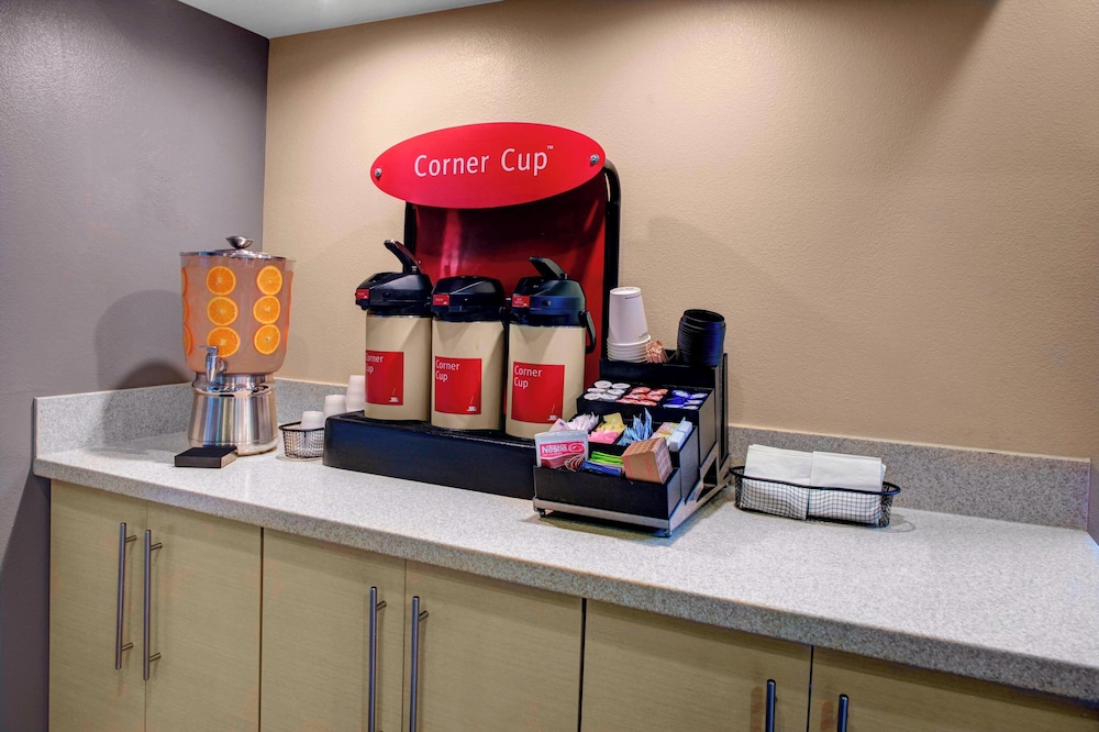 TownePlace Suites by Marriott Fresno - photo 15