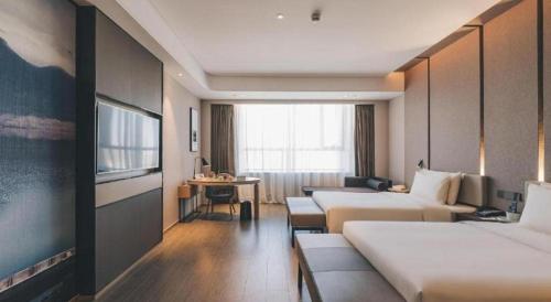 Atour Hotel Wenzhou Yueqing Nanhong Plaza in Wenzhou, People's Republic of China