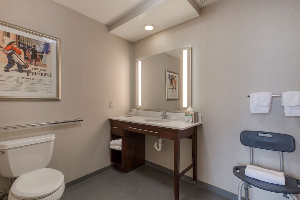 Homewood Suites by Hilton Olmsted Village - photo 44