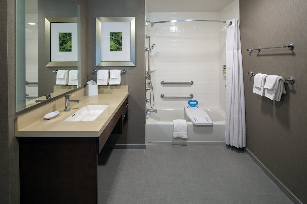 Staybridge Suites Phoenix Biltmore Area by IHG - photo 28