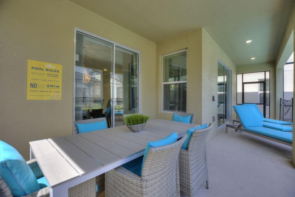 Storey Lake 4 Bedroom Resort by Shine Villas - photo 7