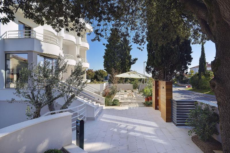 Residence Rovinj& — 4-Star Luxury Hotel in Rovinj, Croatia