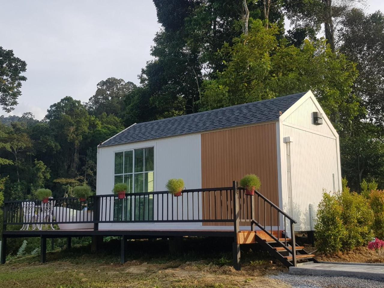 The Pubpa Backyard in Trang, Thailand