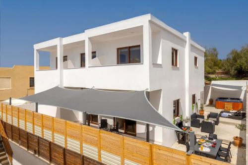 Sevis Suites