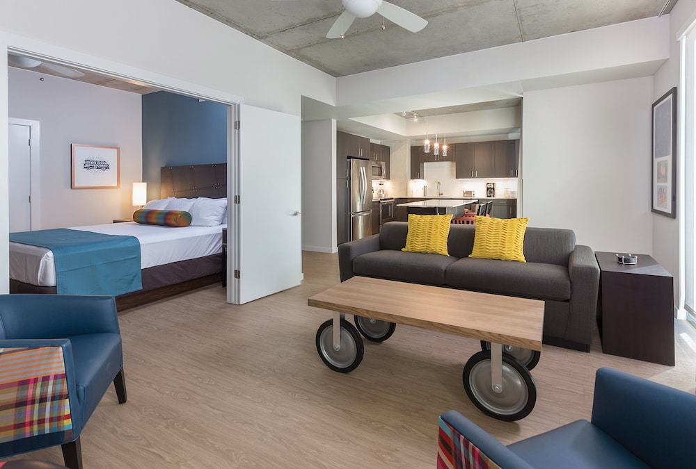 Club Wyndham Austin - photo 6