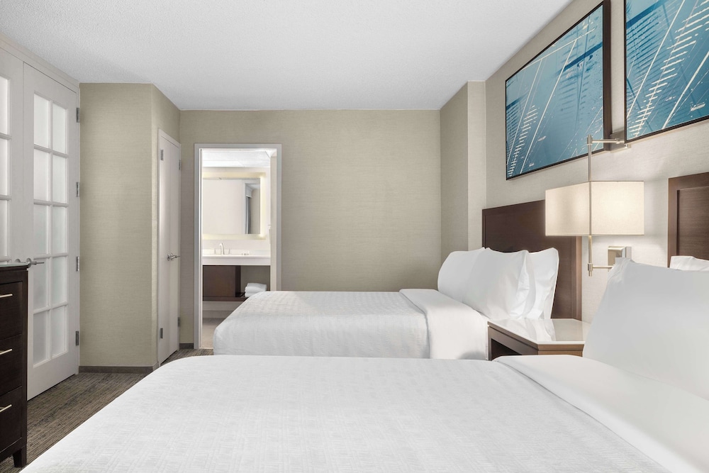 Hampton Inn & Suites Downers Grove Chicago - photo 22